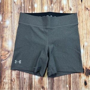 NWT Under Armour Bike Short Size Medium